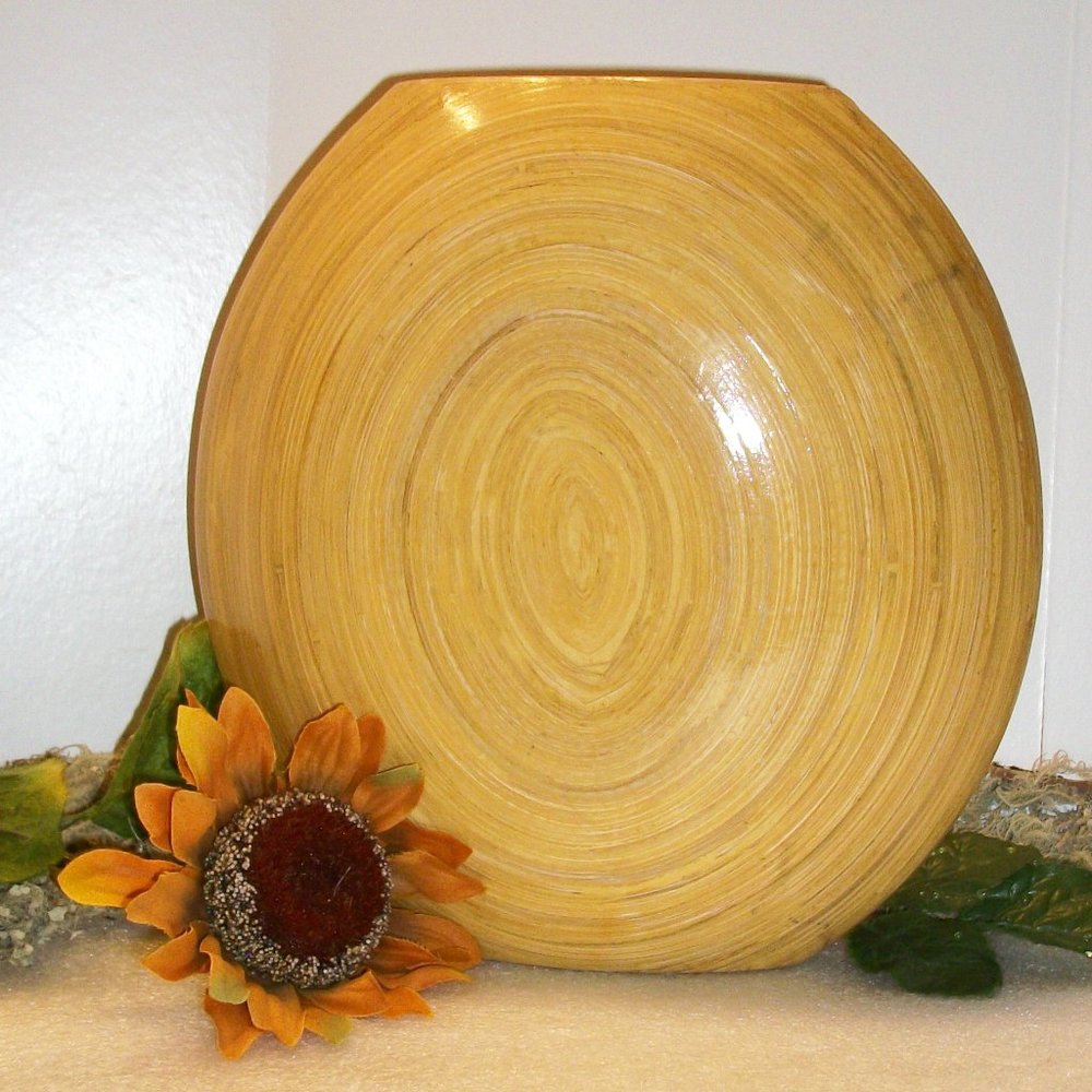❄️HP❄️SIXTREES Lacquerware Handmade Bamboo Vase Ecofriendly Decor 10" X 10"